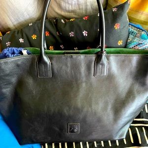 COPY - Dooney & Bourke Medium Russel Bag